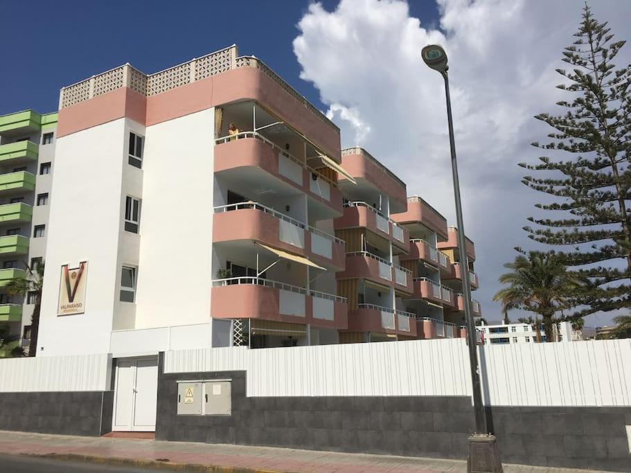 Playa Del Ingles: Beautiful Renovated Apartment San Bartolomé Buitenkant foto
